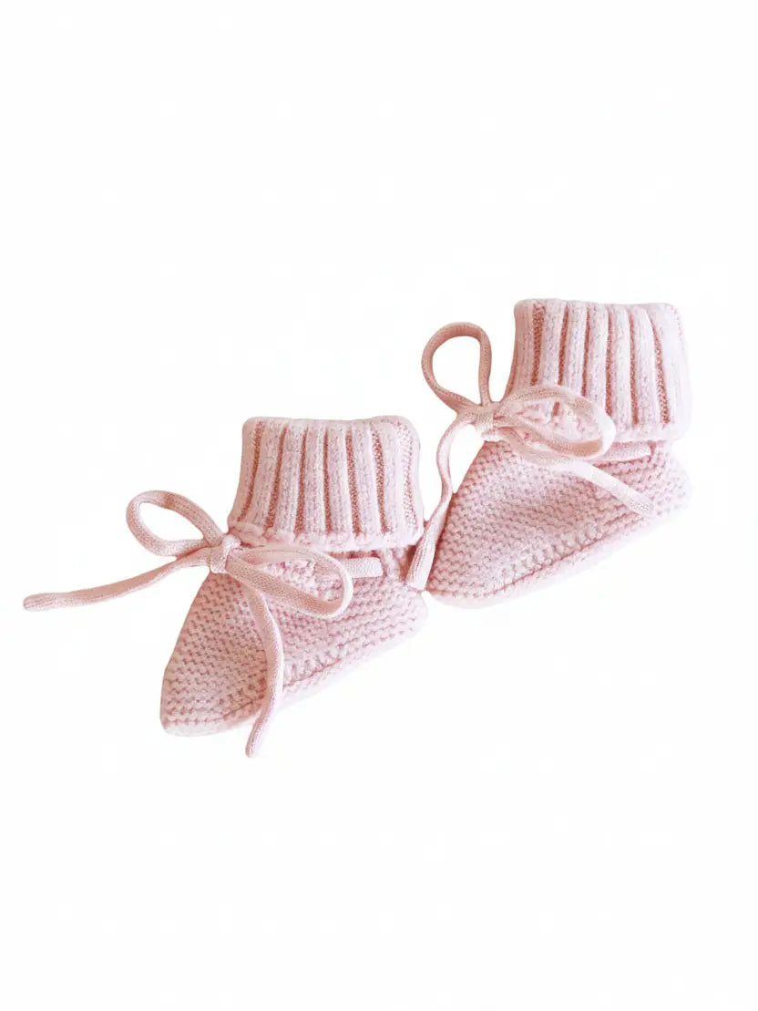 Caden Lane Knit Newborn Bow Booties | Baby Pink