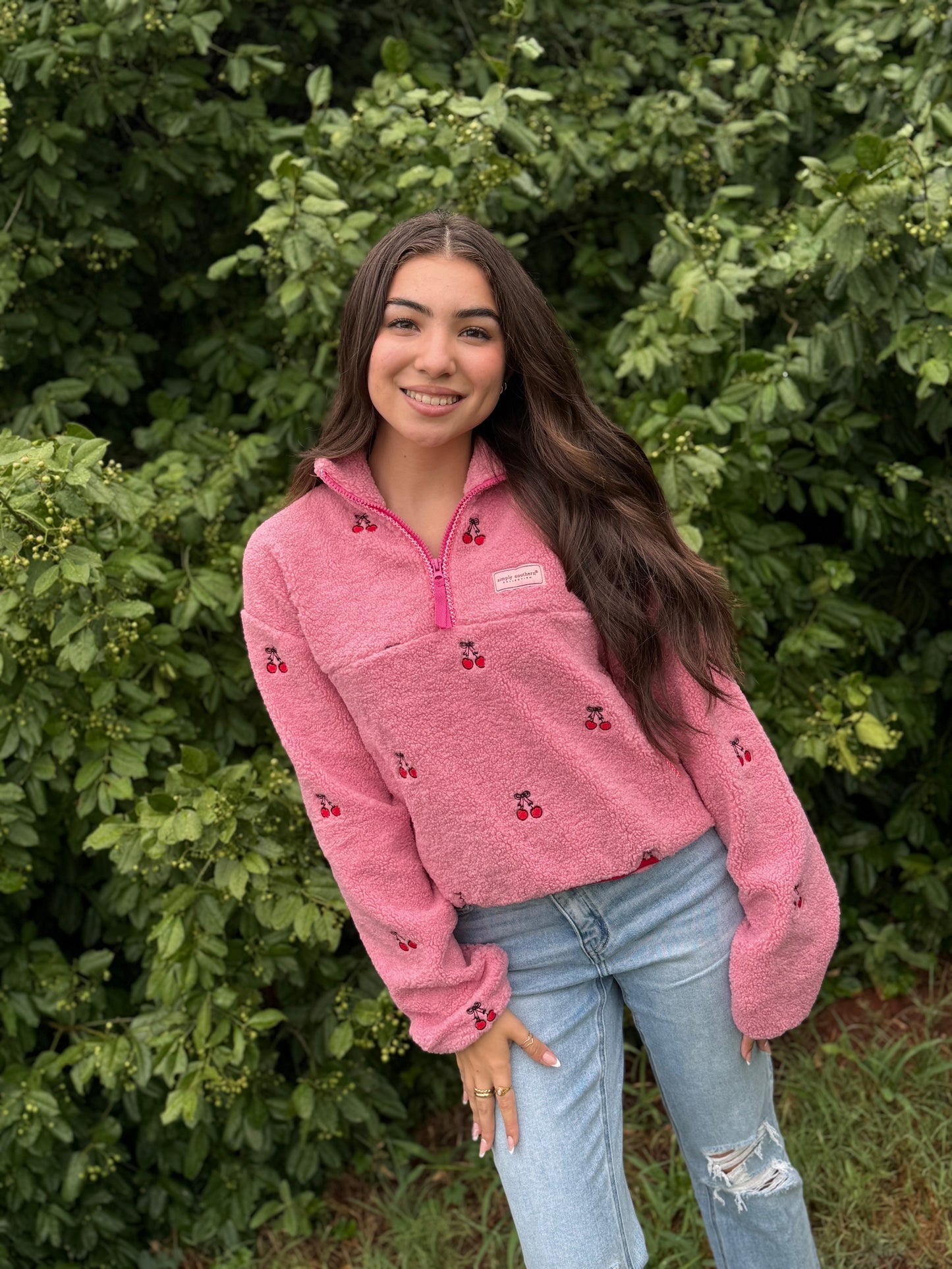 Taylor Cherry Pullover