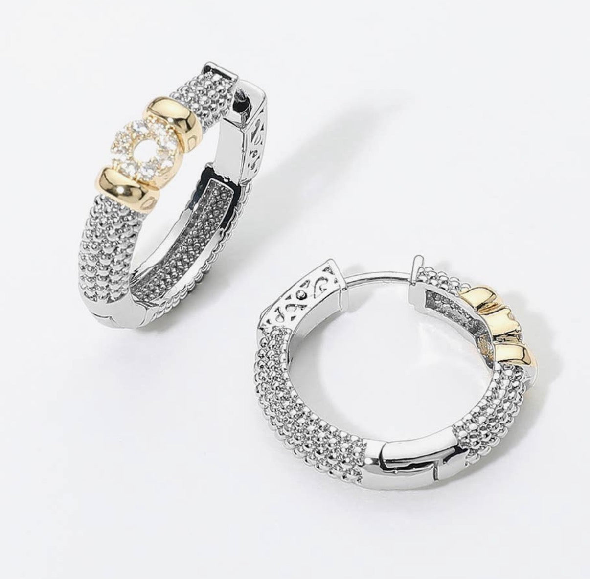 Elizabeth Hoops