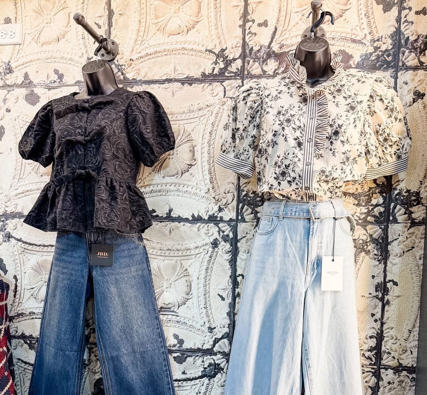 French Floral Ruffled Collar Blouse