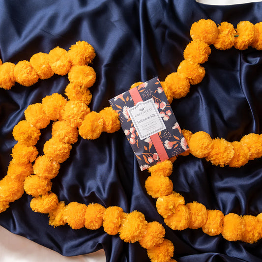Saffron & Silk Sachet