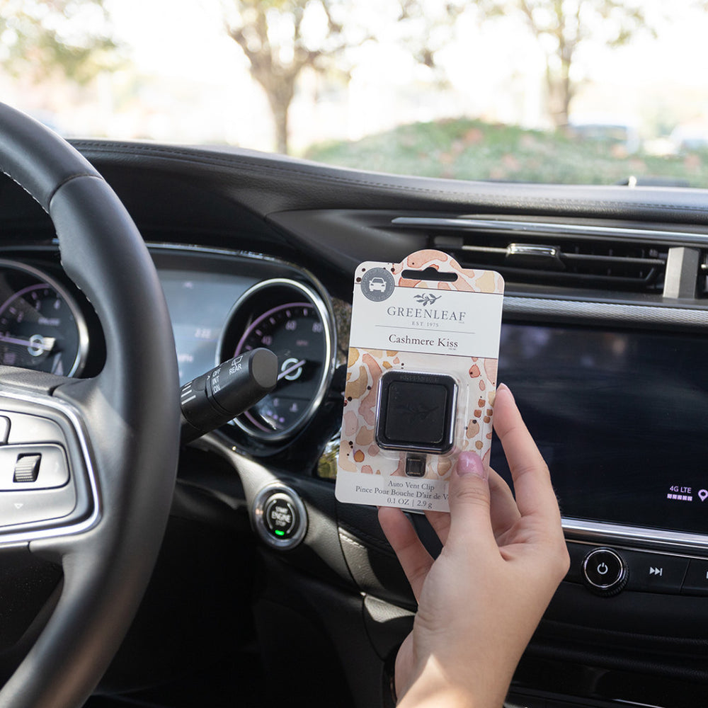 Cashmere Kiss Auto Vent Clip