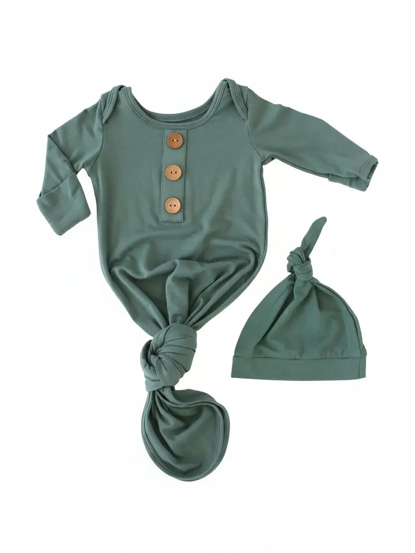 Emerald Bamboo Knotted Gown & Hat Set