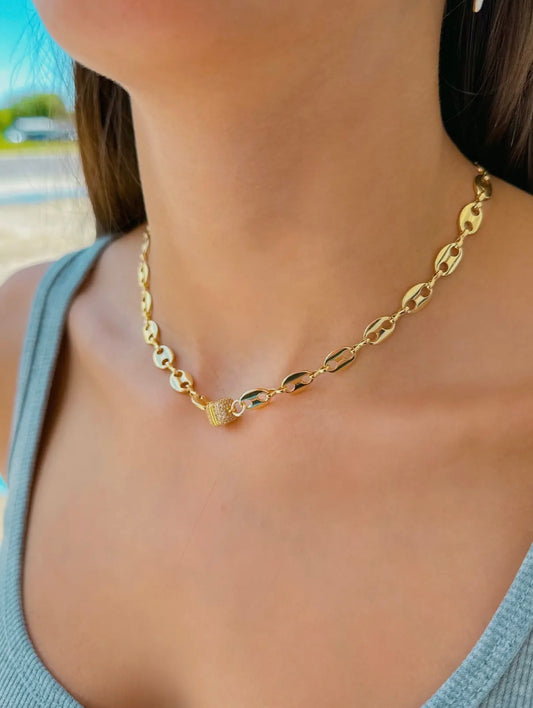 Sydney Magnetic Choker