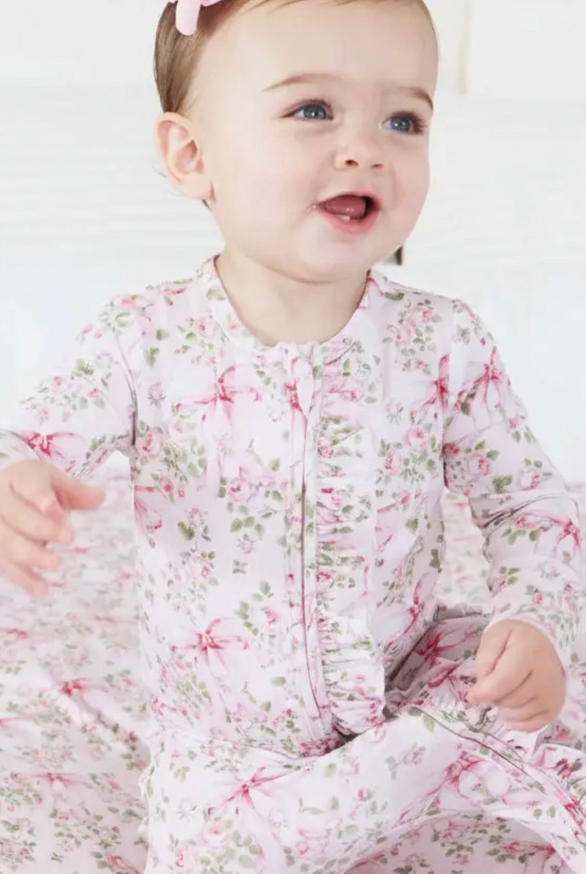 Bows In Bloom Ruffle Zipper Footie | 0-3m