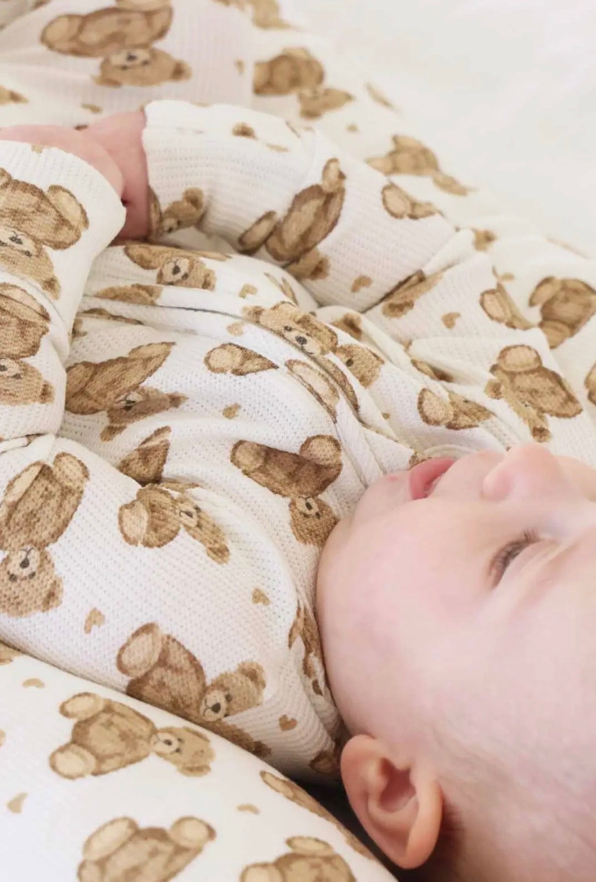Beary Sweet Bamboo Waffle Zipper Footie