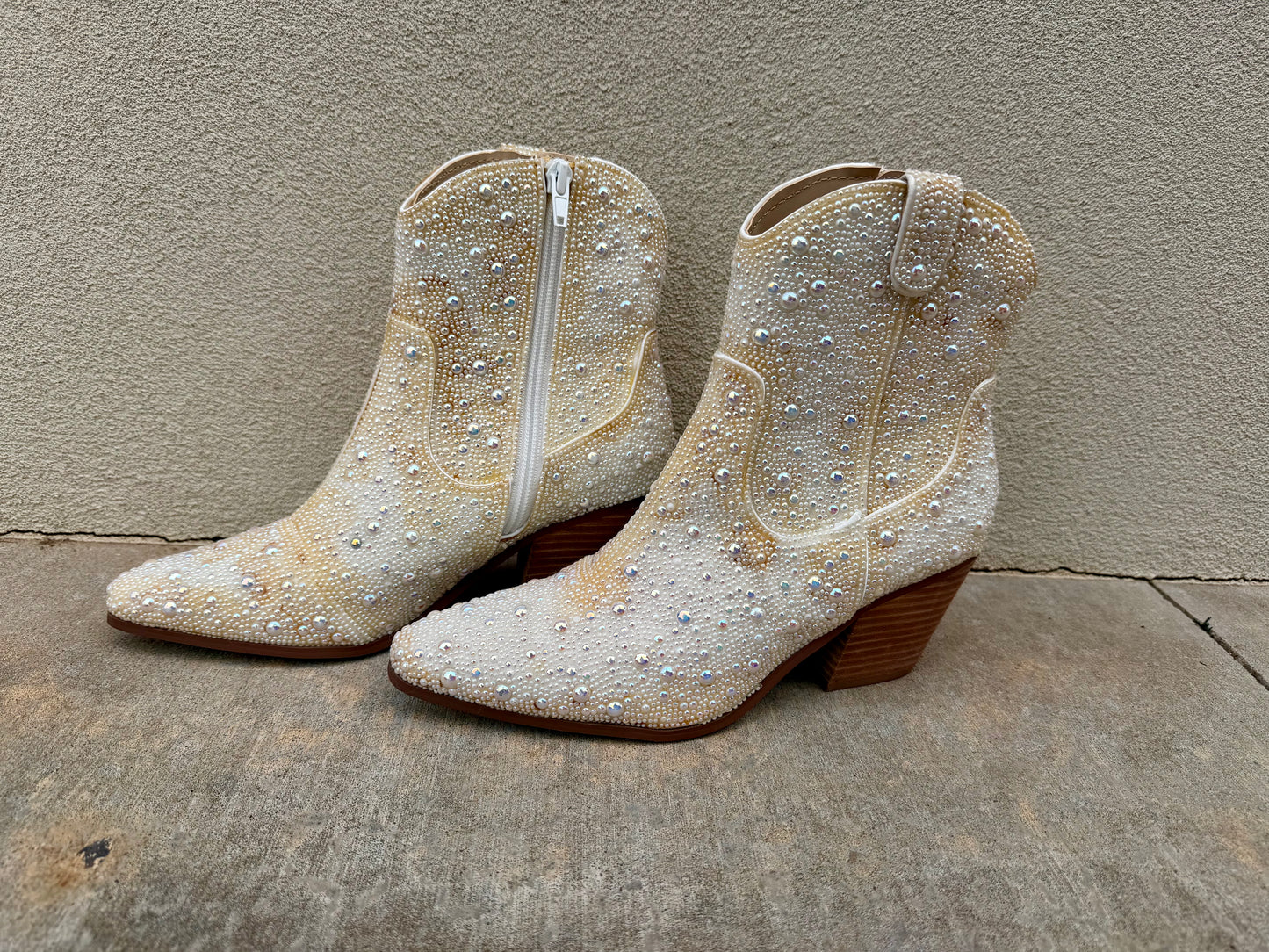 Betsey Johnson Diva Pearl Boot