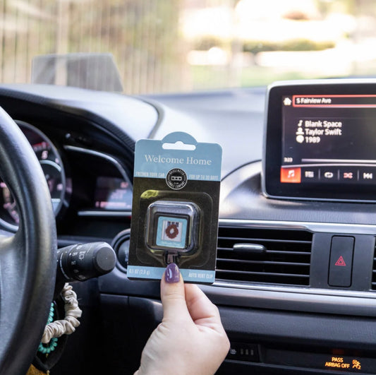 Welcome Home Auto Vent Clip