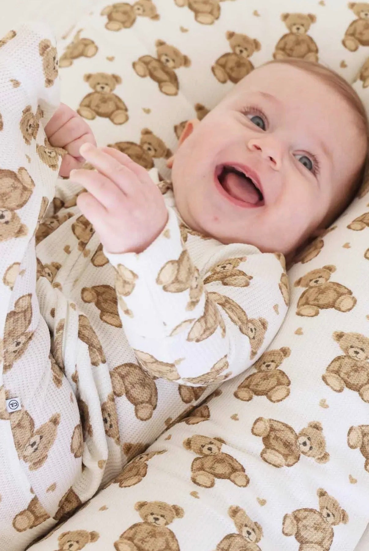 Beary Sweet Bamboo Waffle Zipper Footie