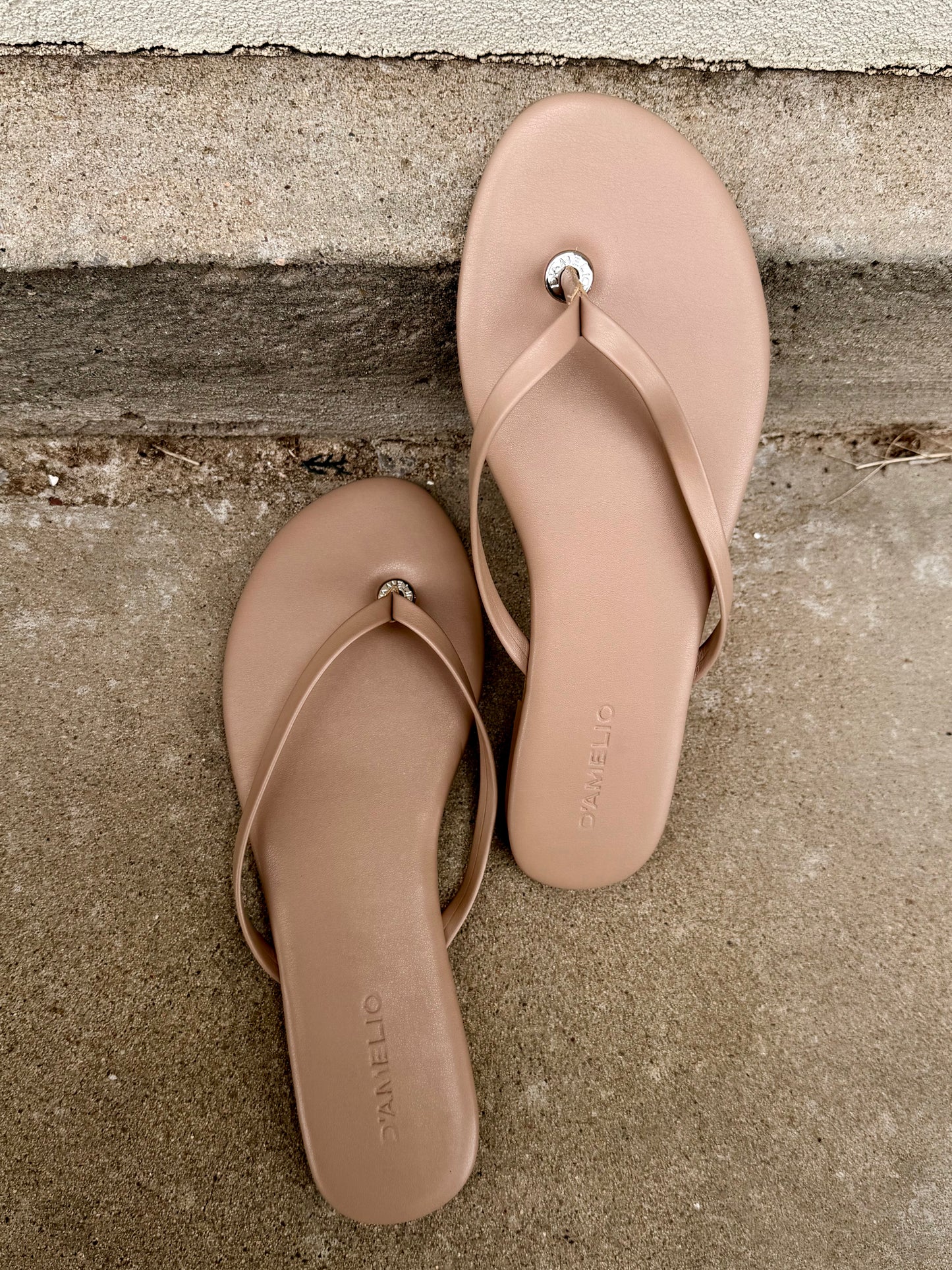 D’Amelio Beach Bae Flip Flops