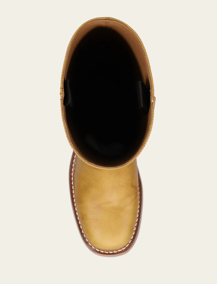 Frye Campus Banana