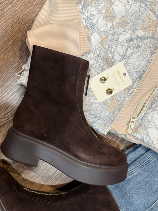 Jones Brown Suede Boot