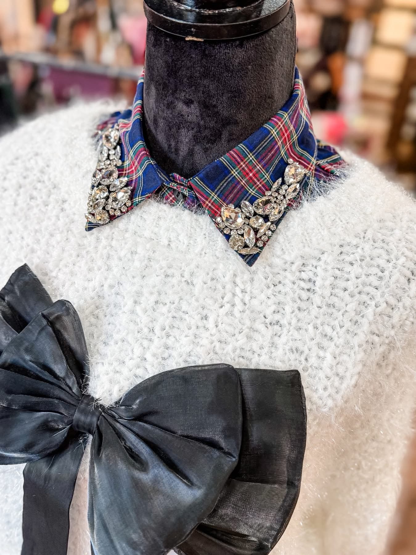 Bib Collars (2 Color Options)