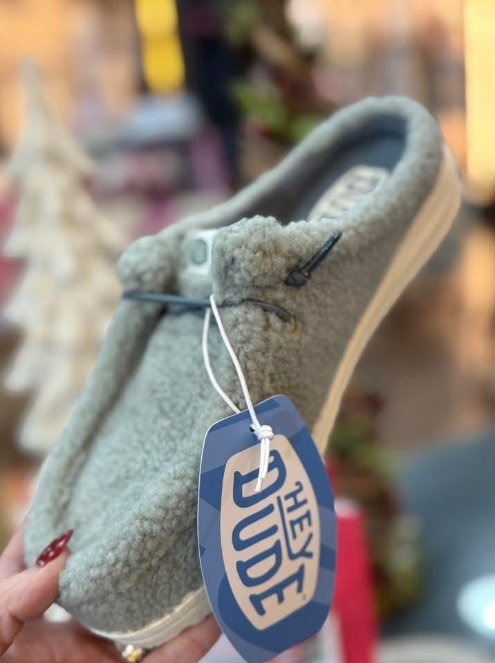 Hey Dude Women’s Wendy Slip Sherpa Iceberg Green