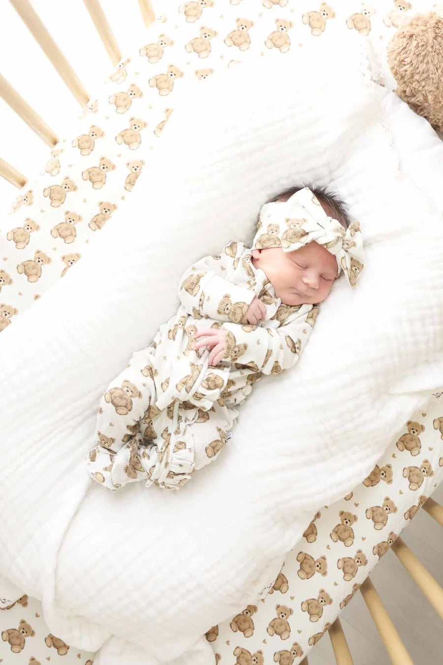 Caden Lane | Beary Sweet Waffle Knit Large Bow