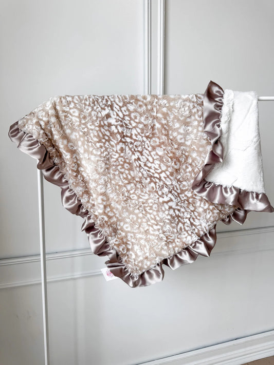 Rockin Royalty Lux Cuddle Blanket | Lovely Leopard