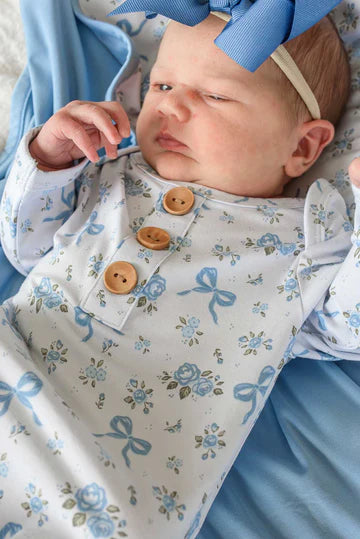 Caden Lane | Tied In Blooms Baby Knot Gown & Hat Set