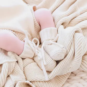 Caden Lane Knit Newborn Bow Booties | Sand