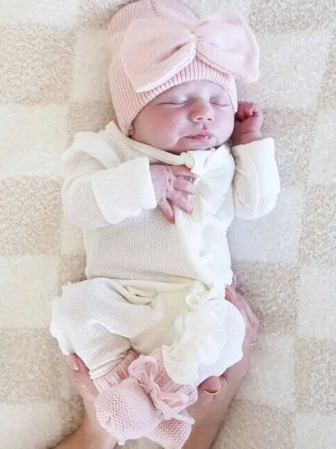 Caden Lane | Knit Newborn Bow Booties | Baby Pink